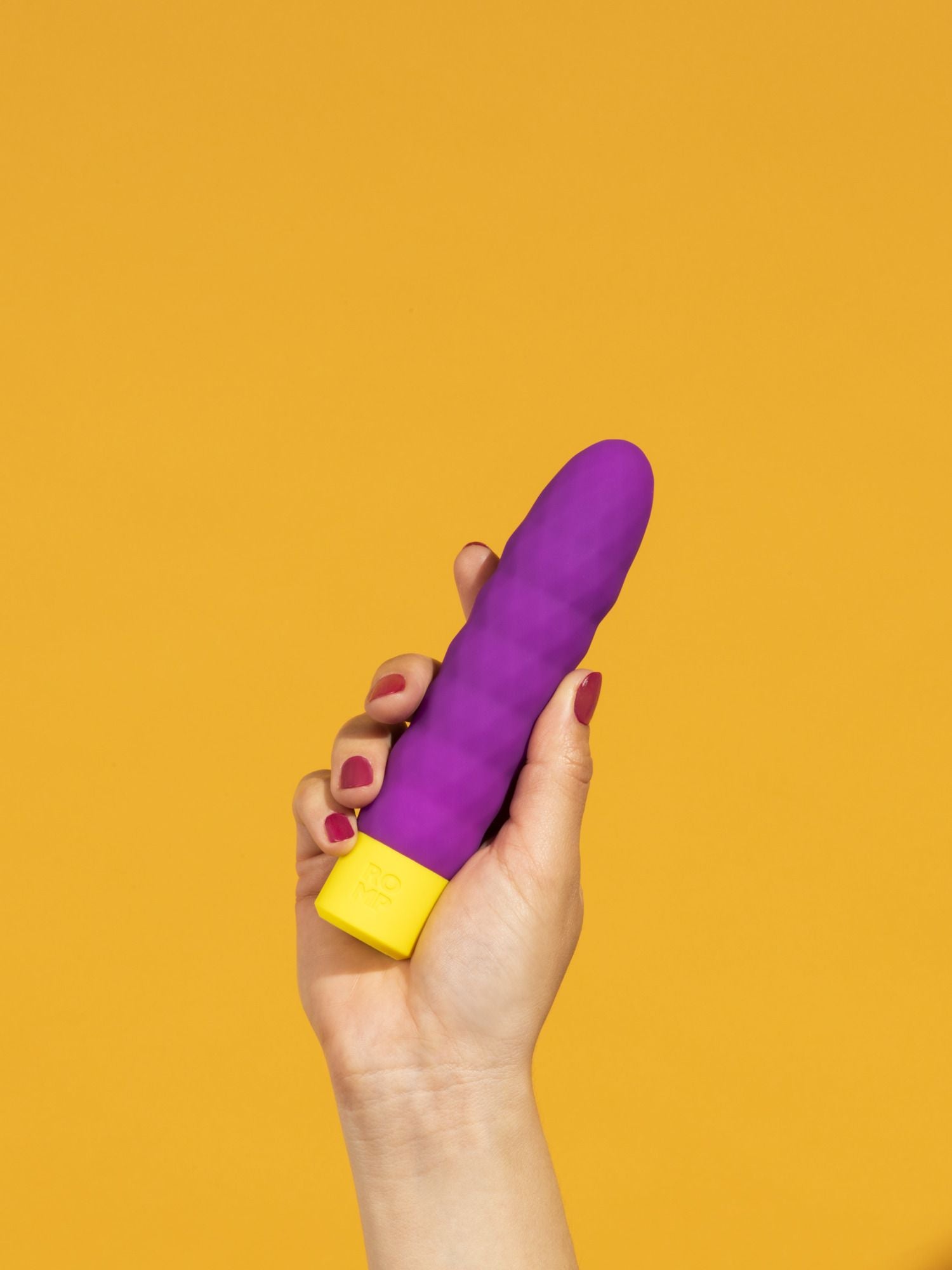 ROMP - Beat Bullet Vibrator - Flüsterleiser Silikon-Vibrator mit 6 Stufen