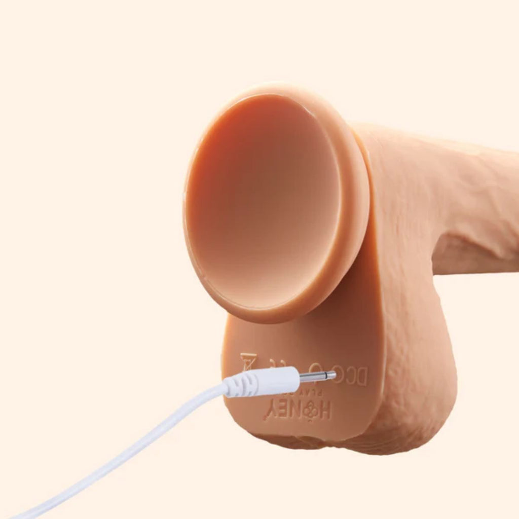 HoneyPlayBox – Luis Stoßender Wärmedildo – 21.99 cm