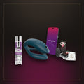 Für uns zwei – Set für Paare: We-Vibe Sync O, JO Massagegel Lavendel, Kama Sutra Spielkarten